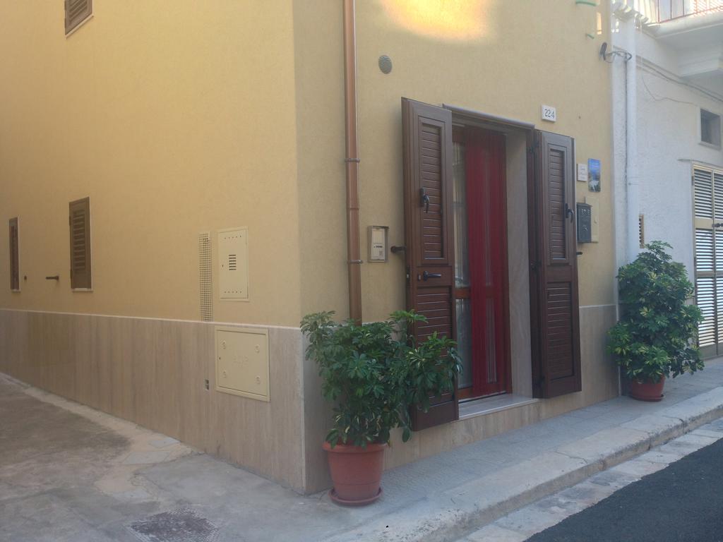 Via Roma 224 Hotel Полиняно а Маре Екстериор снимка